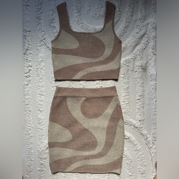 Mahina swirl sweater set - Picture 2 of 5